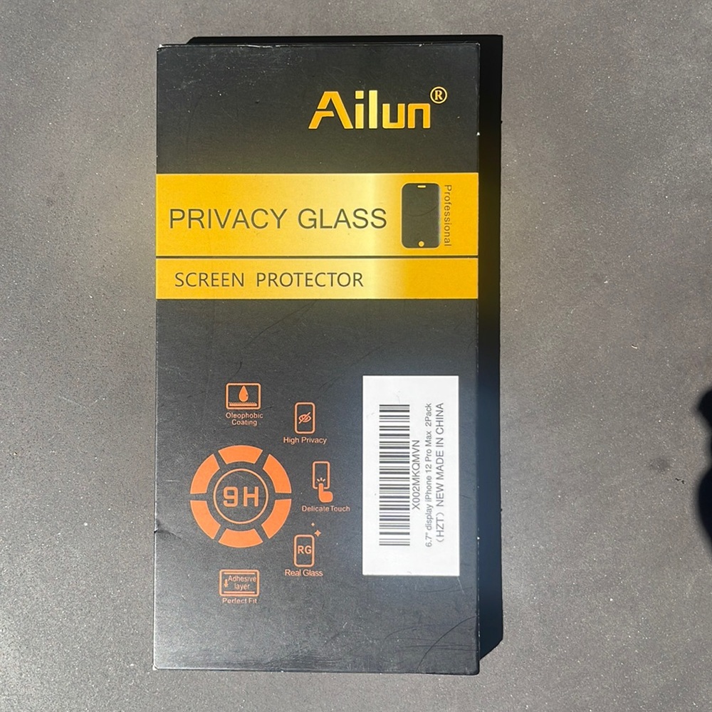 Privacy Glass Screen Protector iPhone 12 Max 2-pack